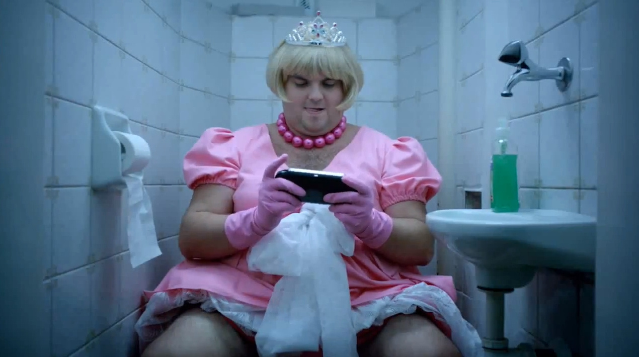 This Russian PlayStation All-Stars Commercial Shows Fat Princess on the