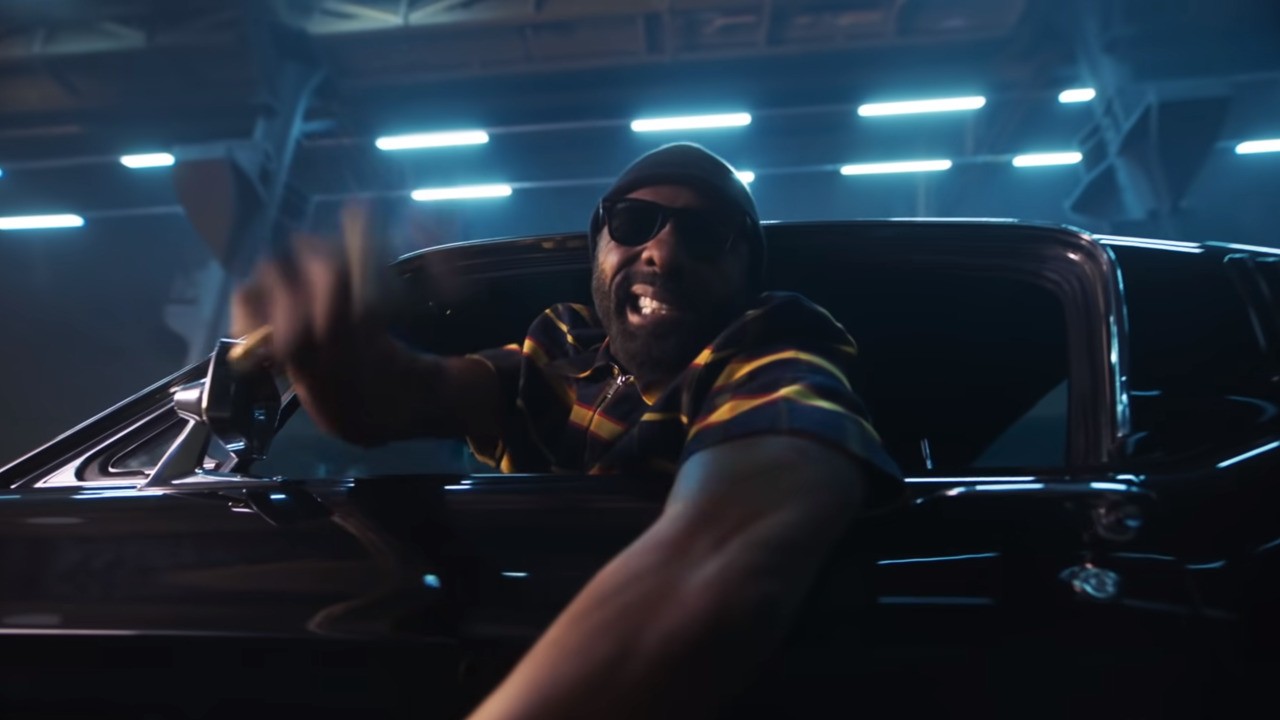 La última colaboración de Sony Music con PlayStation presenta un verso de fuego de Idris Elba