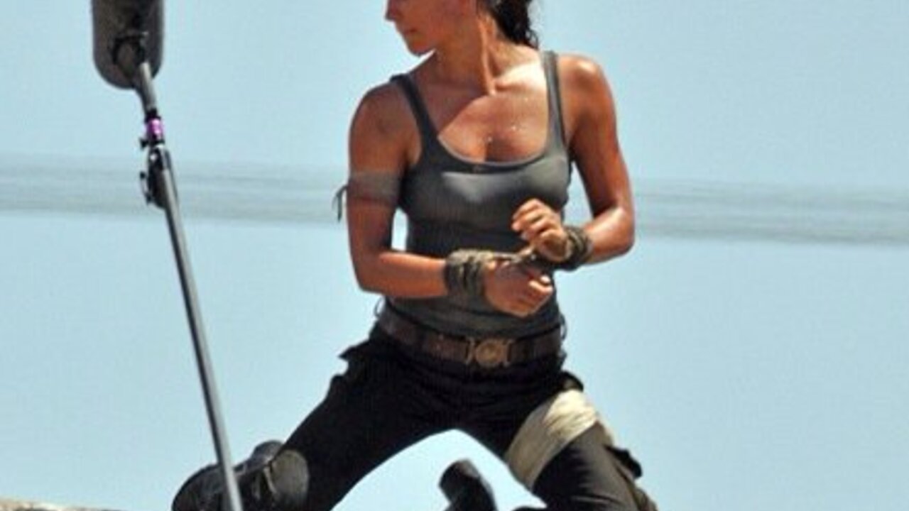 Alicia Vikander: Less pointy boobs, more fit Tomb Raider!