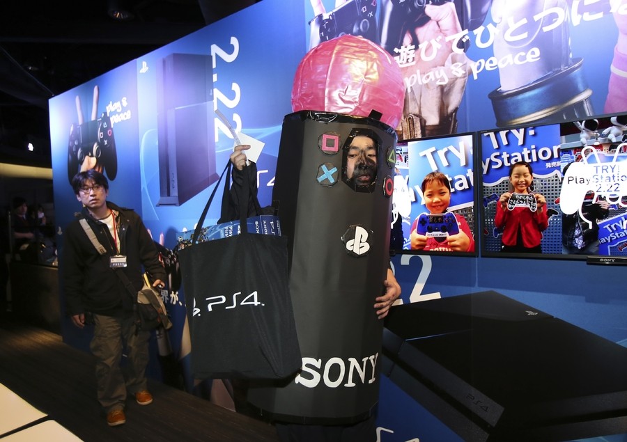 PlayStation 4 Hardware Sales Japan