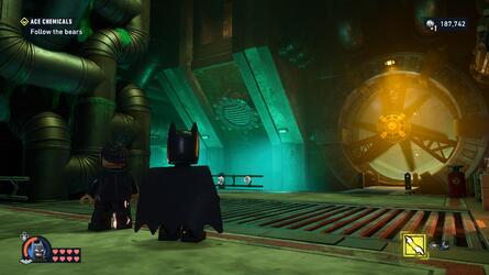 LEGO Batman: Legacy of the Dark Knight: The Red Hood Gang Walkthrough 11