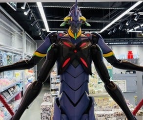 I Searched for Merch from My Fave PS5 Games in Chengdu's Enormous Anime Mall 28