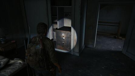 The Last of Us 1: Suburbs Walkthrough - All Collectibles: Artefacts, Firefly Pendants, Comics, Training Manuals, Workbenches, Safes, Optional Conversations