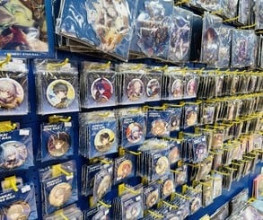 I Searched for Merch from My Fave PS5 Games in Chengdu's Enormous Anime Mall 28