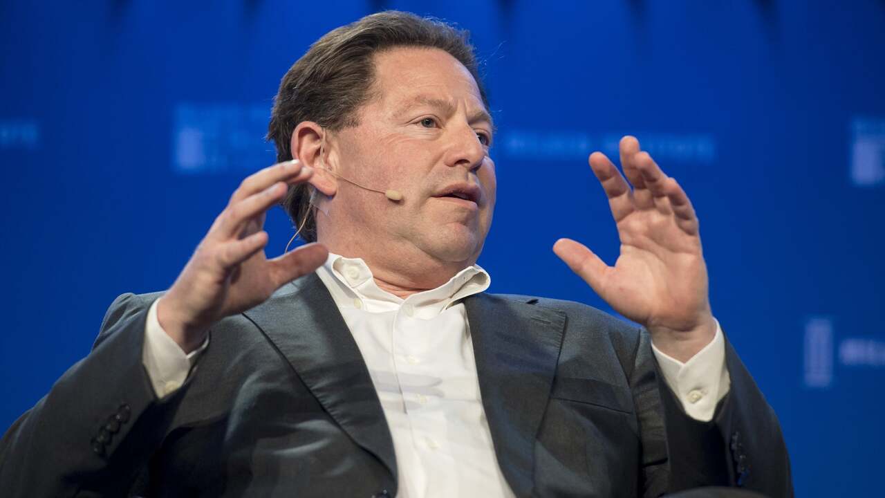 CEO Bobby Kotick Is Leaving As Microsoft/Xbox Acquisition of