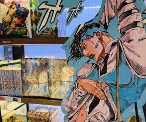 I Searched for Merch from My Fave PS5 Games in Chengdu's Enormous Anime Mall 28