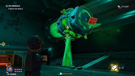 LEGO Batman: Legacy of the Dark Knight: The Red Hood Gang Walkthrough 21