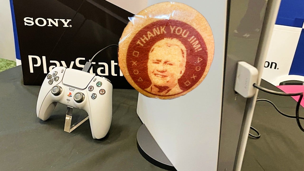 Incredible PS1-Themed Spotted Console at Party PS5 Ryan\'s Farewell Jim | Push Square