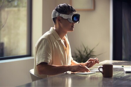 Apple Vision Pro 3