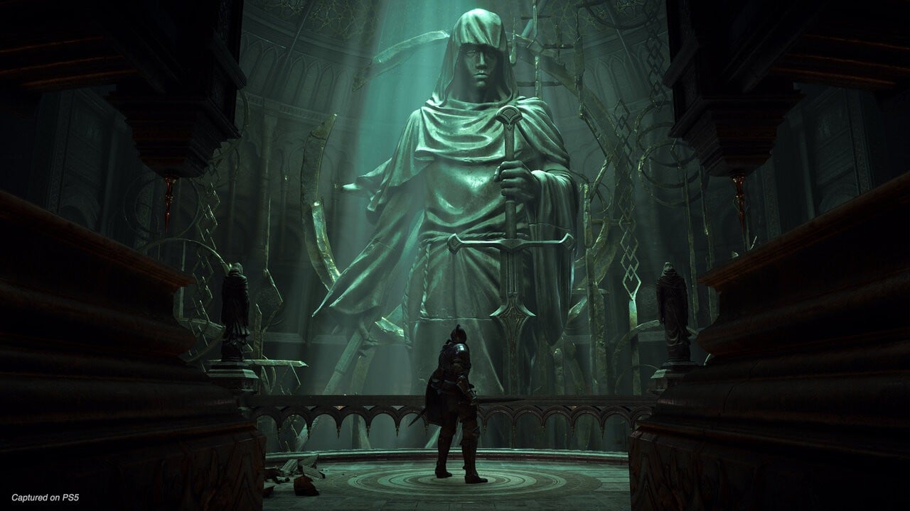 Demon's Souls: Should You Play the Original or Remake First?