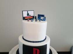 PlayStation Wedding Cake Signals Game Over for the Groom