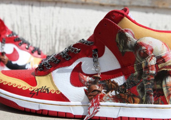 God Of War Sneakers Include The Shoelaces Of Chaos