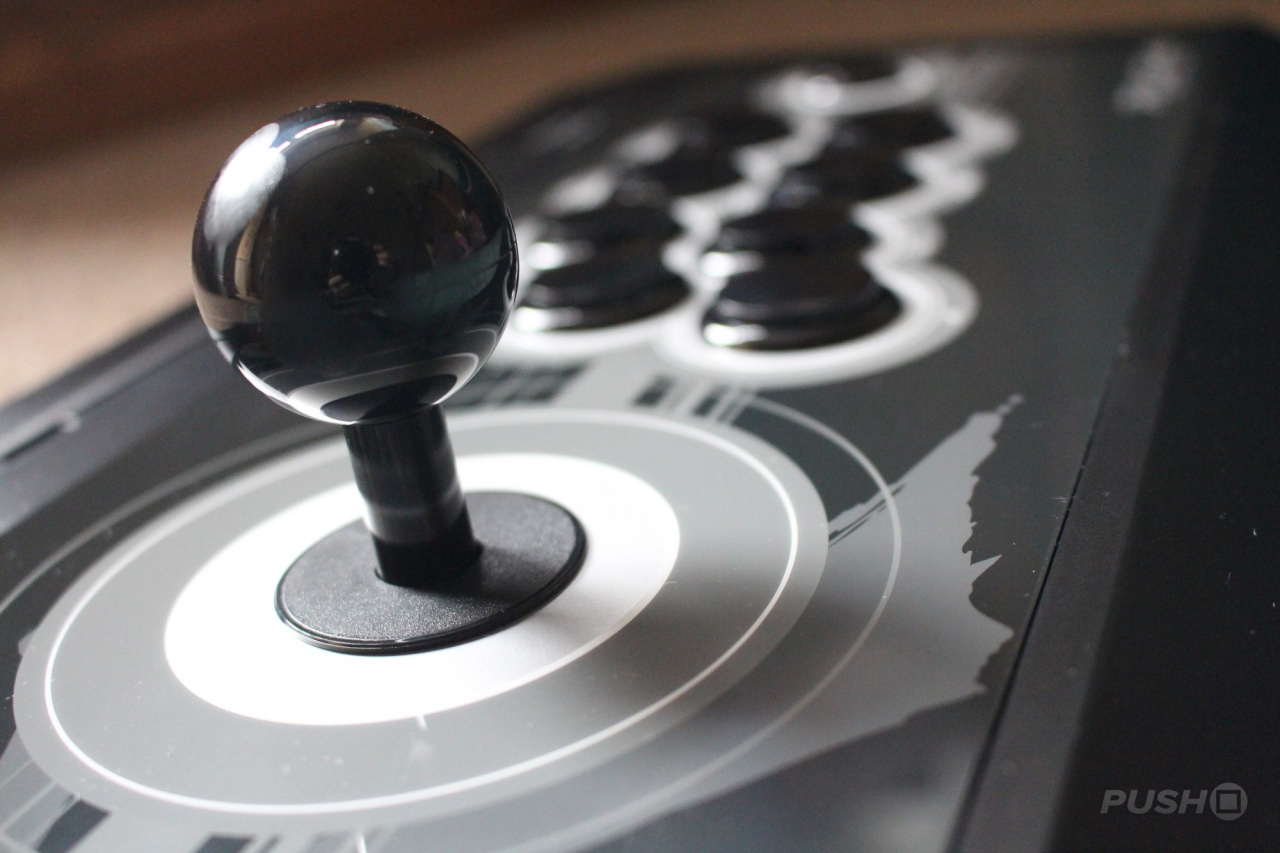 Hori Fighting Stick 3 review and teardown  An interesting stick for  PS3/PC! 