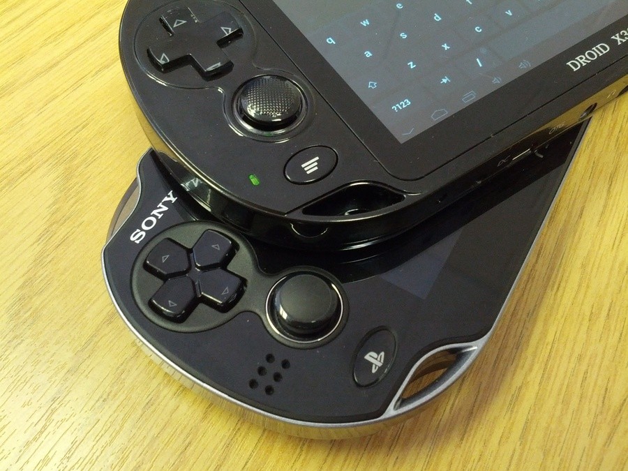 Although the controls look similar, the ones on the X360 are hopelessly unresponsive