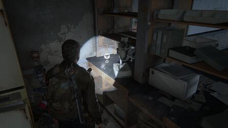 The Last of Us 1: Science Building Walkthrough - All Collectibles: Artefacts, Firefly Pendants, Training Manuals, Workbenches, Shiv Doors, Optional Conversations