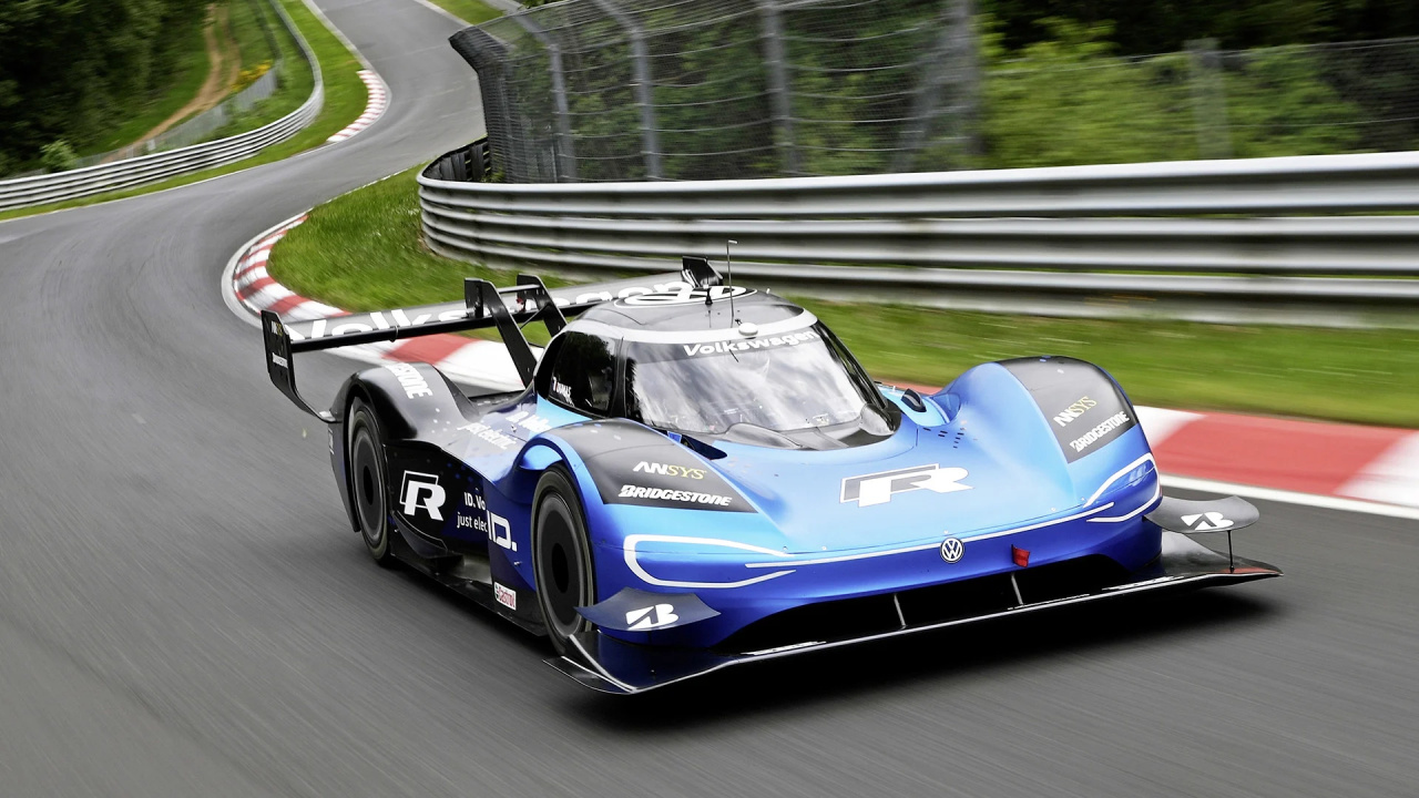 Gran Turismo 7 Update Next Week Will Add 3 New Cars - PlayStation