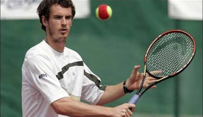 Gossip Column: British Tennis Ace Andy Murray Dumped Over 7-Hour Playstation 3 Marathons