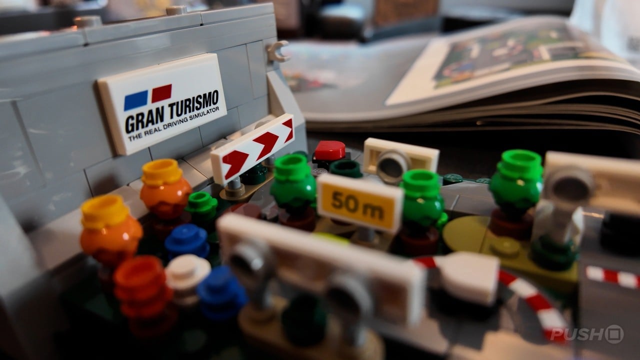 PS1 LEGO: 1911 деталей, 7+ годин зборки — відео Push Square про терпіння