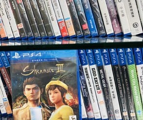 I've written about Taipei's underground gaming heaven before, and I love exploring it and digging out games I love. Shenmue 3 is obviously a title that I famously backed to the tune of hundreds of pounds on Kickstarter, and I'm always happy to see copies of it when out and about.