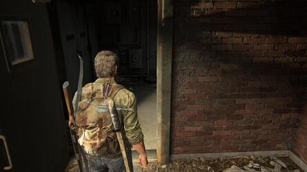 The Last of Us 1: Alone and Forsaken Walkthrough - All Collectibles: Artefacts, Firefly Pendants, Comics, Training Manuals, Workbenches, Shiv Doors, Optional Conversations