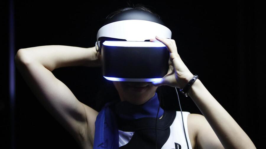 PlayStation VR Hardware Sales 1