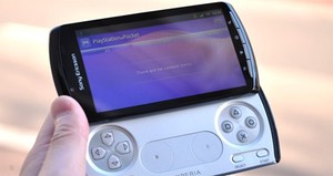 Admittedly The Xperia Play Does Look Very Pretty.