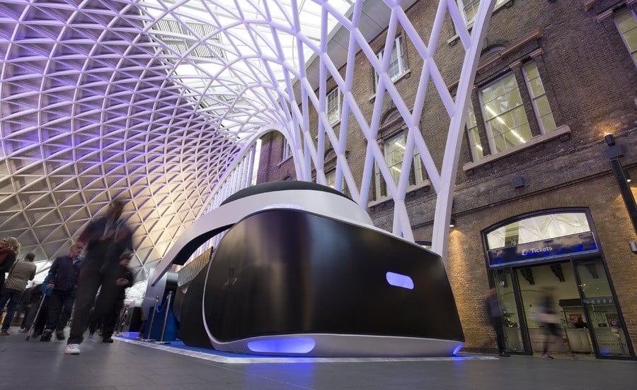 PlayStation VR London King's Cross Station PS4 PlayStation 4 1