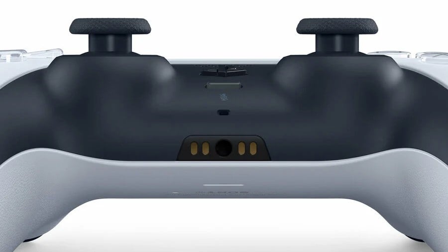 can you use apple headphones as a mic on ps4