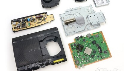 This Is What a PS3 Super Slim Looks Like Without Its Clothes