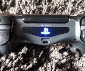 DualShock 4 Light Bar