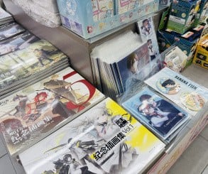 I Searched for Merch from My Fave PS5 Games in Chengdu's Enormous Anime Mall 28