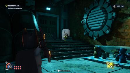 LEGO Batman: Legacy of the Dark Knight: The Red Hood Gang Walkthrough 13