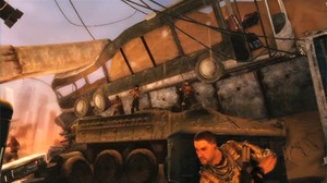 Spec Ops: The Line replaces exploding barrels with sand.