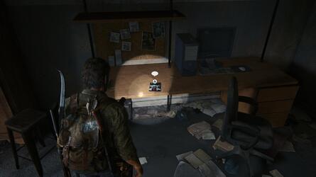 The Last of Us 1: Suburbs Walkthrough - All Collectibles: Artefacts, Firefly Pendants, Comics, Training Manuals, Workbenches, Safes, Optional Conversations