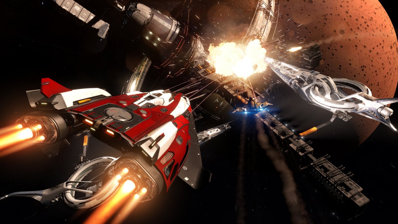 Your Ship's HUD In Elite : Elite Dangerous: A beginners guide