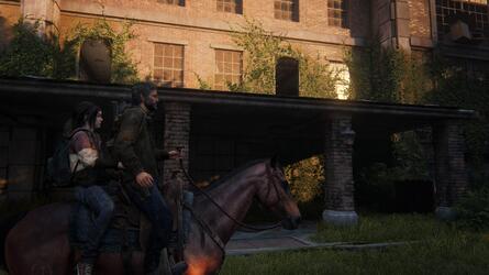 The Last of Us 1: Go Big Horns Walkthrough - All Collectibles: Artefacts, Firefly Pendants, Comics, Training Manuals, Workbenches, Optional Conversations