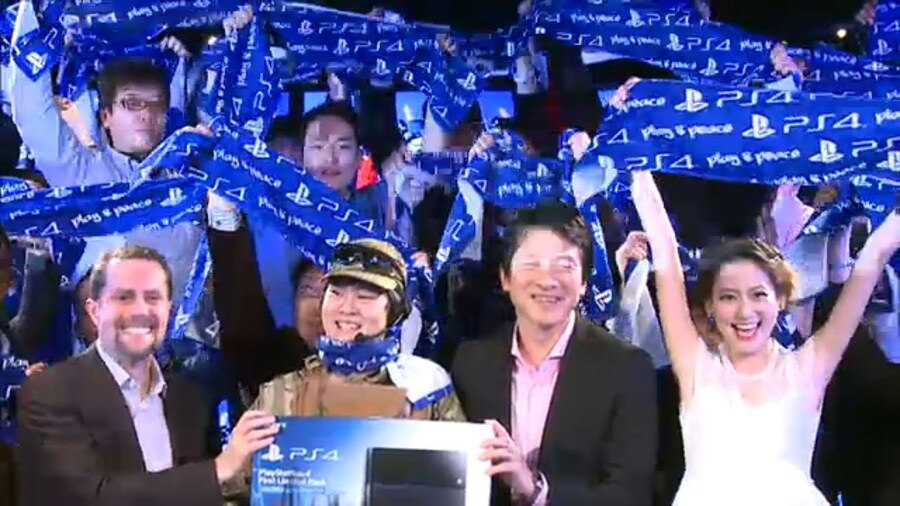 PS4 Japan Launch Sony 1