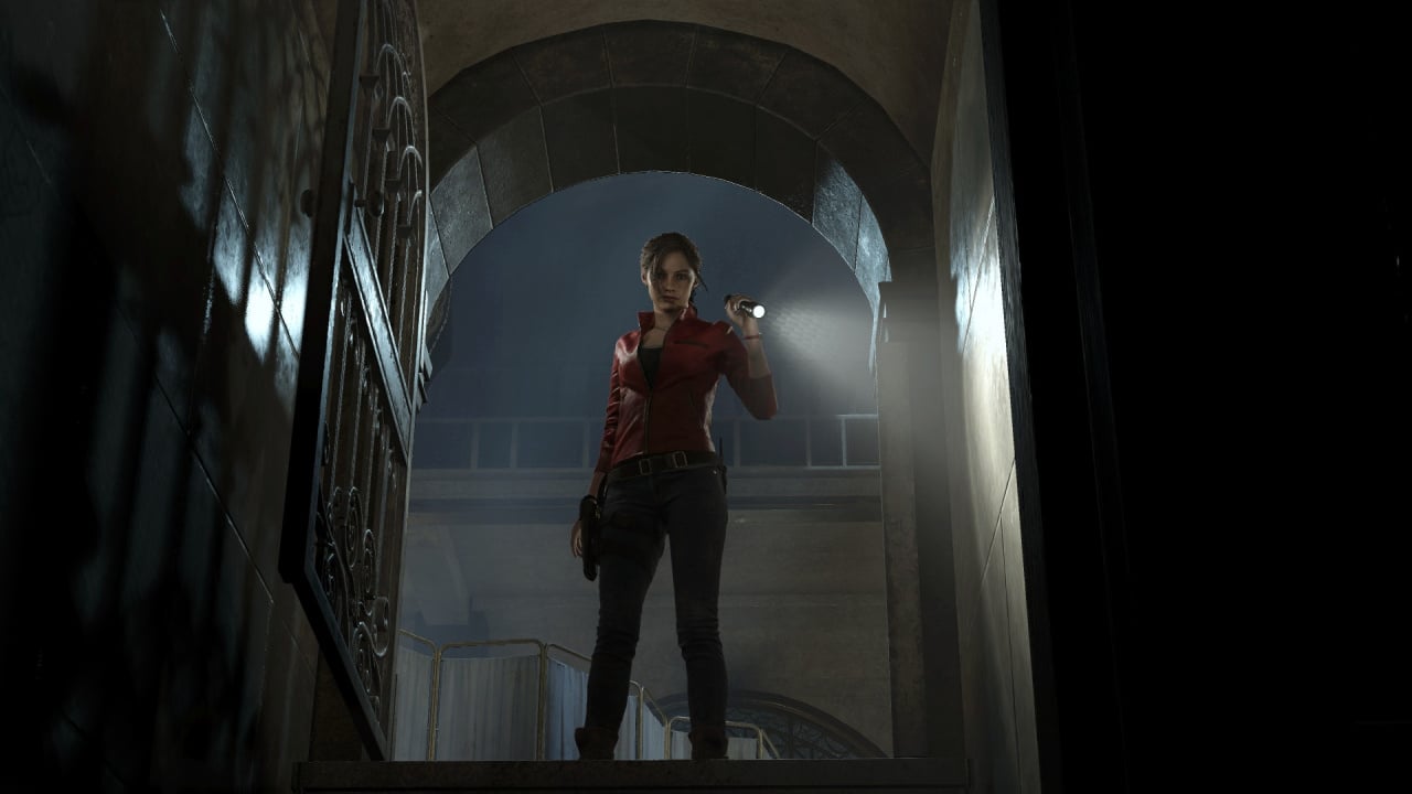 Claire Redfield is called by a stranger, red jacket