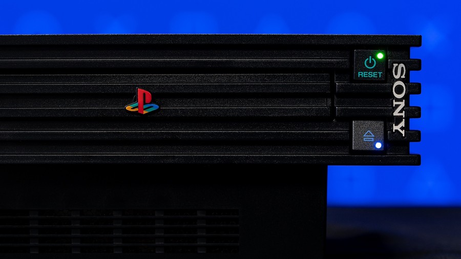 How many units did the PS2 end up selling?