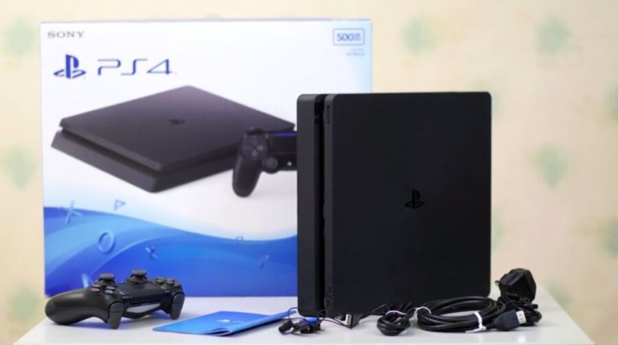 PS4 Slim PlayStation 4 1