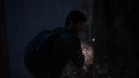 The Last of Us 1: Downtown Walkthrough - All Collectibles: Artefacts, Firefly Pendants, Shiv Doors, Safes