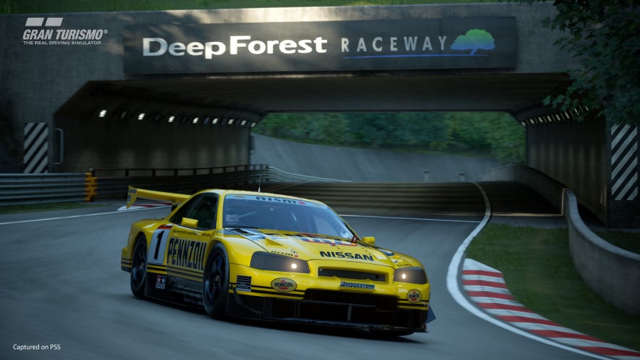 Gran Turismo 7 Review - Screenshot 1 of 8