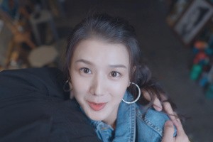 Love Is All Around Screenshot