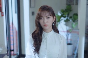 Love Is All Around Screenshot