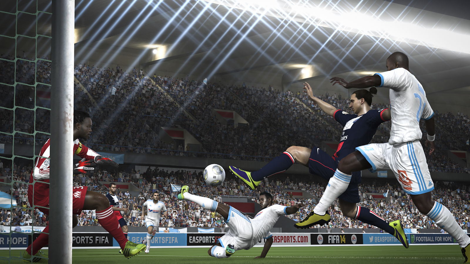 PS4 at Eurogamer: FIFA 14 PlayStation 4 Gameplay 