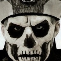 Papa_Emeritus